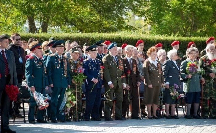 Сроки подачи заявления для получения единовременной выплаты ветеранам труда Пермского края в 2025 году